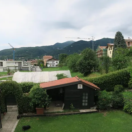 A Nest 4 Family Tatil Evi Erba